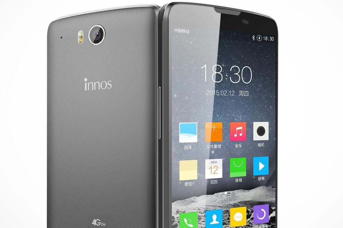 Innos: Celulares Innos preto com um dos modelos de Celulares da marca
