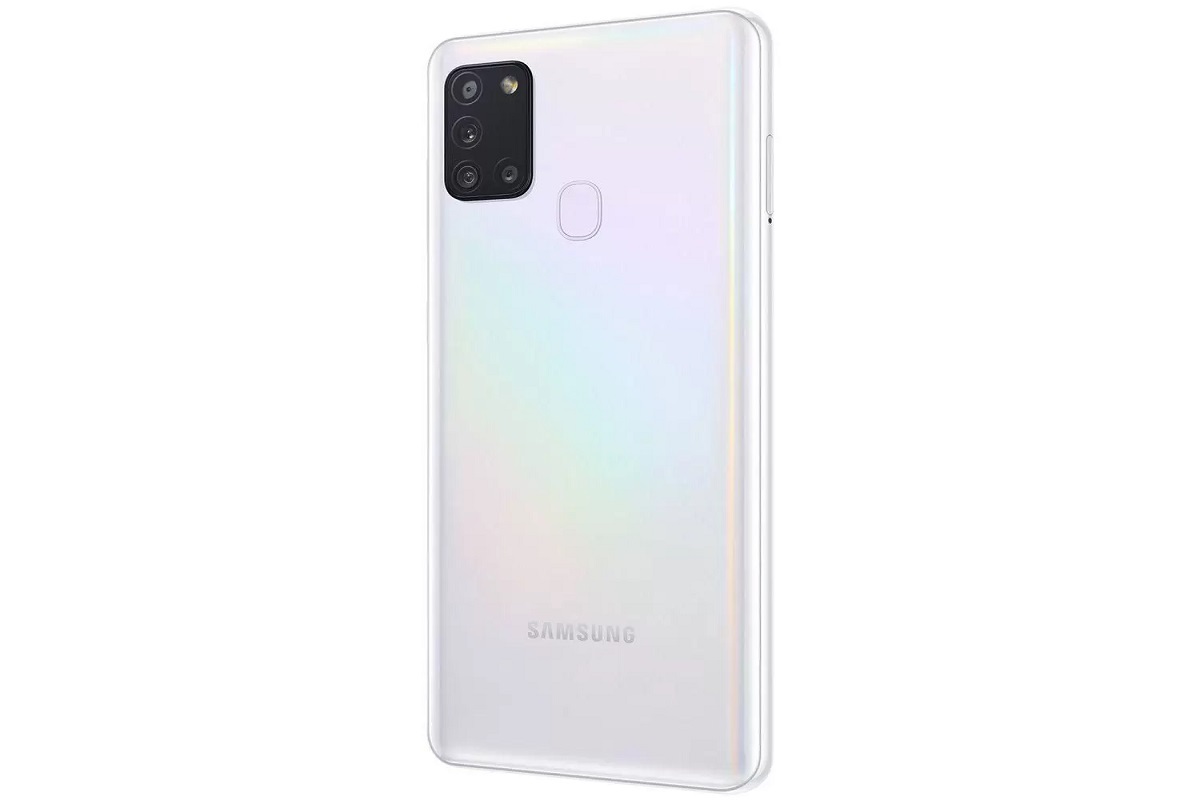 Galaxy A21s mostrando seu verso em foto para a publicidade