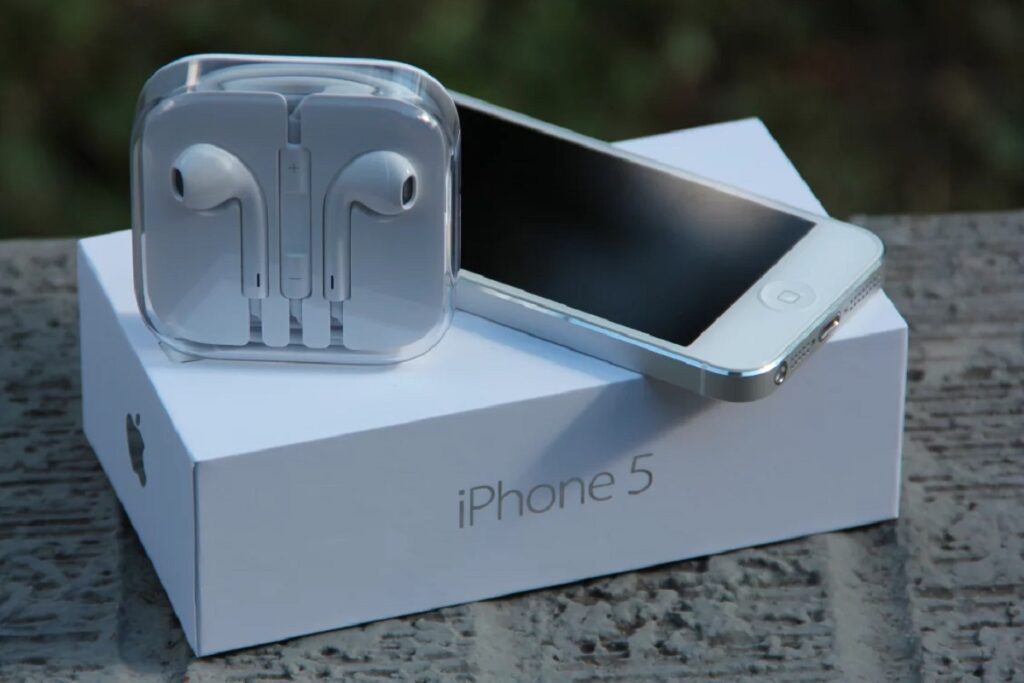 iPhone 5 iPhone 5