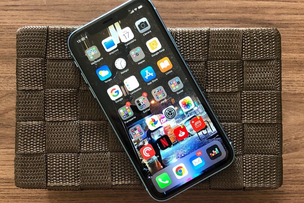iPhone XR iPhone XR