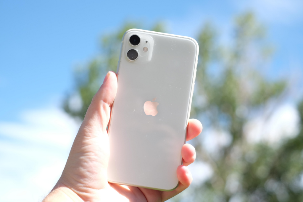 iPhone 11 iPhone 11