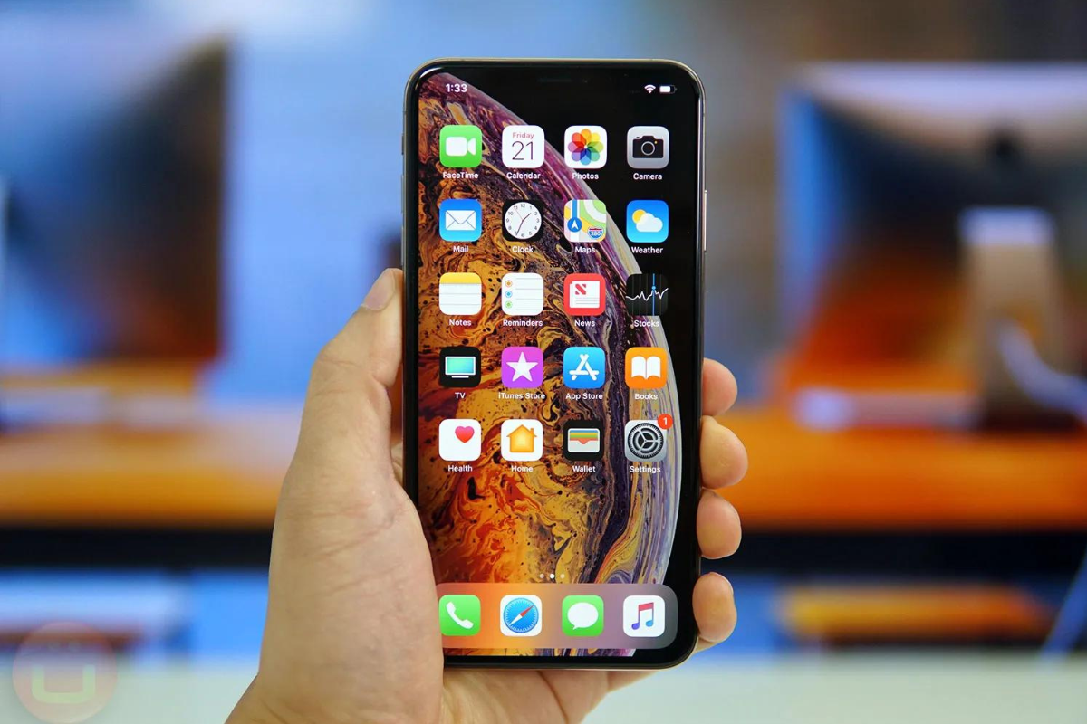 iPhone XS