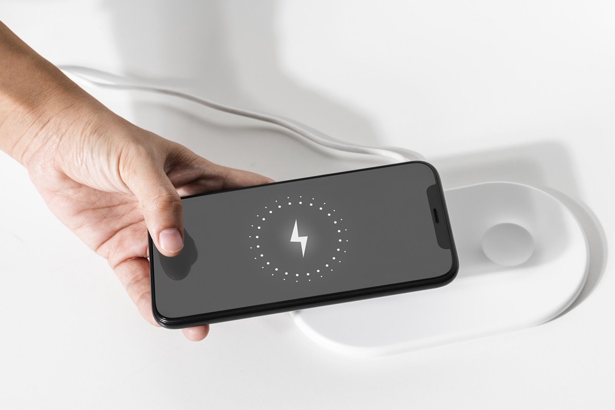 Celular com carregamento por indução: top 5 em 2024