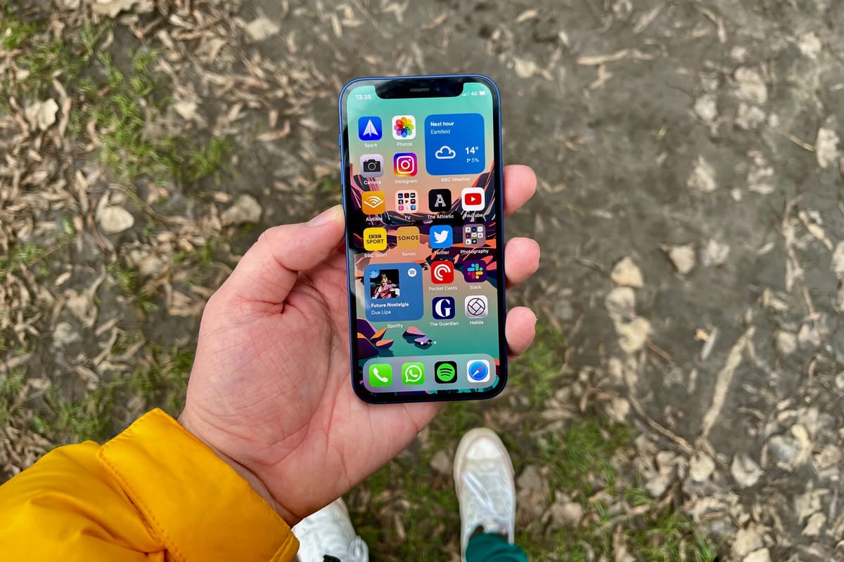 iPhone 12 mini: veja se vale a pena comprar