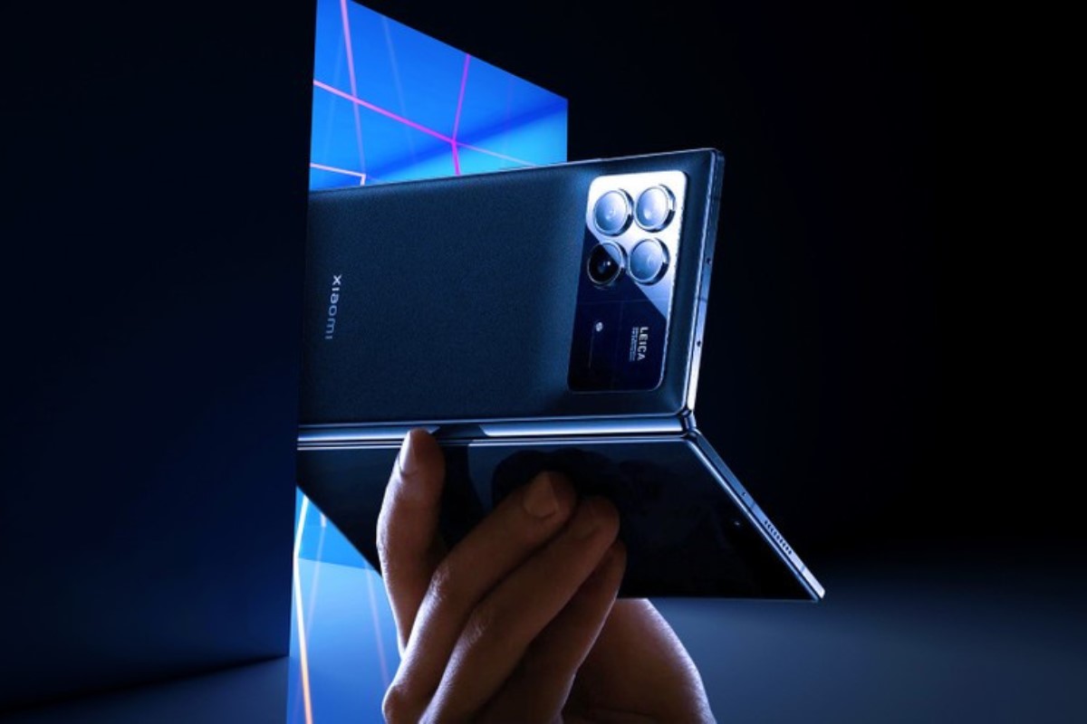 Celular Xiaomi Mix Flip pode ter lançamento global em breve
